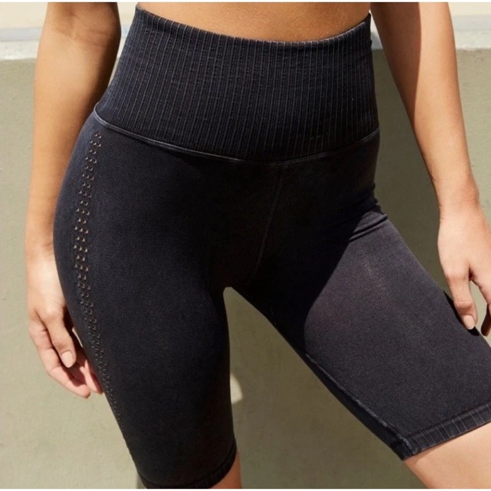 Free‎ People Movement Seamless Good Karma Bike Shorts XS/S $48
